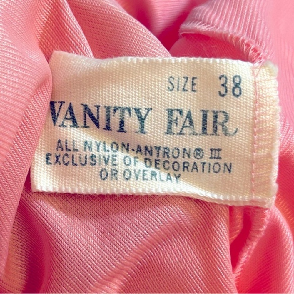 Vanity Fair Vintage Pleated Pink Ruffle Sleeveles… - image 8
